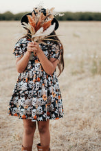 Load image into Gallery viewer, Floral Skull Dress
